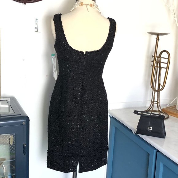 Maggy London - NWT - black cocktail dress - size - Picture 4 of 6